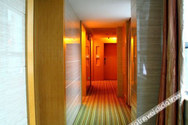 Hotel Interior 4 of 15