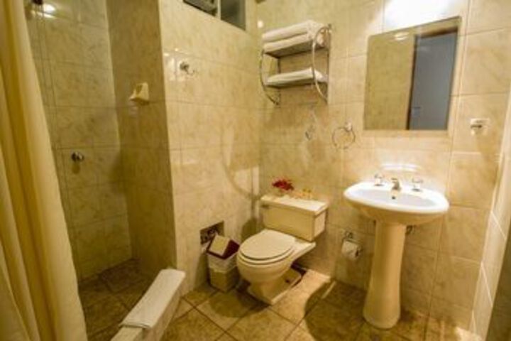 Room 2 of 29