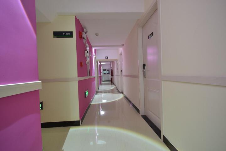 Hotel Interior 14 of 25
