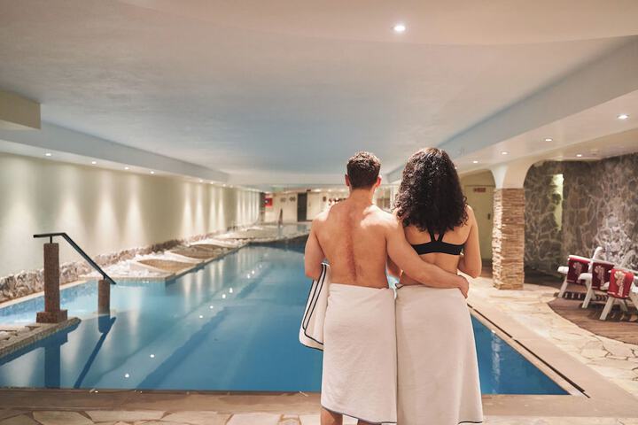 Pools & Facilities