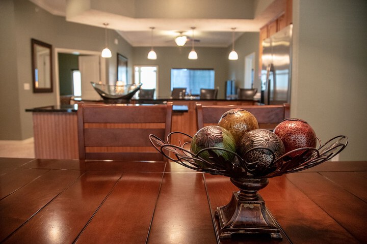 Dining Photos