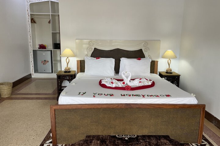 Room 4 of 44
