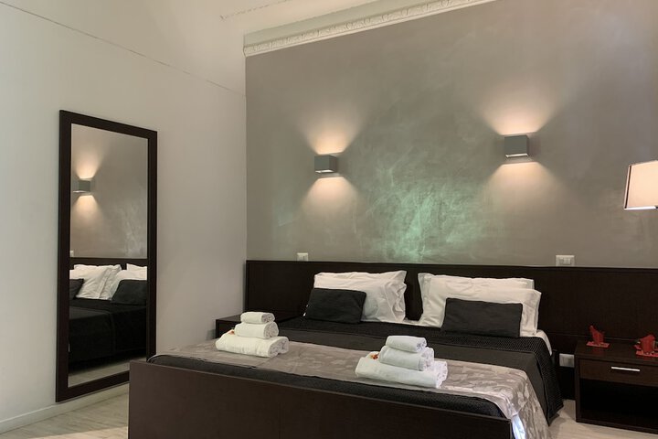 Room 26 of 63