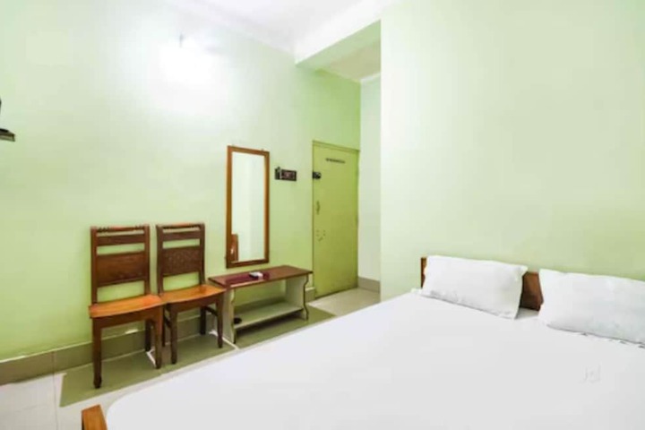 Room 17 of 20