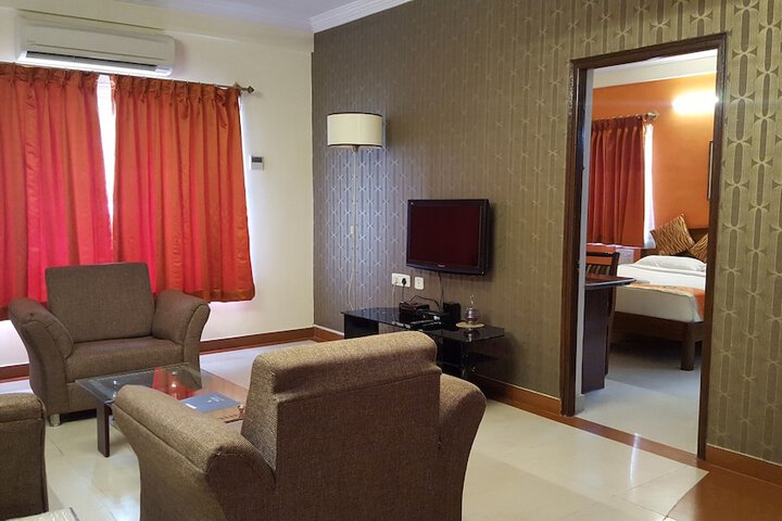 Room 10 of 67