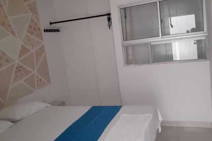 Room 12 of 20