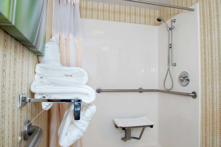 Bathroom shower