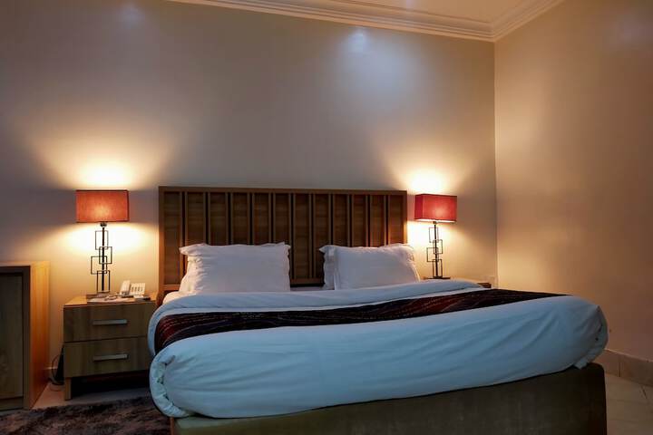 Room 9 of 23