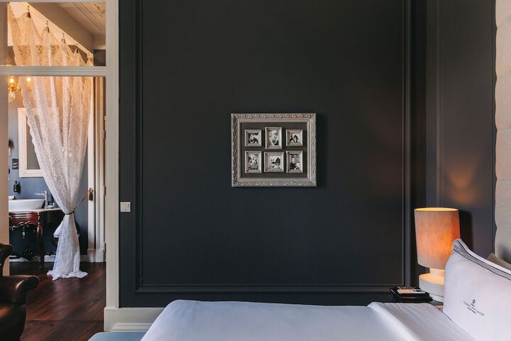 Room 56 of 274