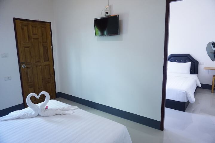 Room 17 of 21
