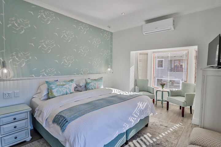 Room 7 of 75