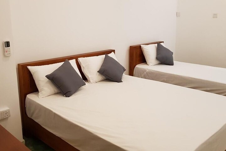 Room 7 of 51