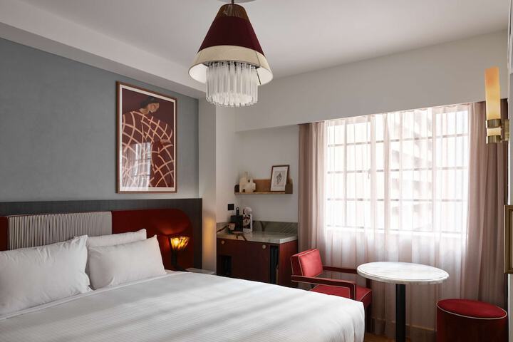 Room 14 of 53