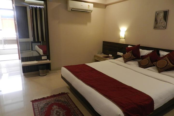 Room 22 of 70