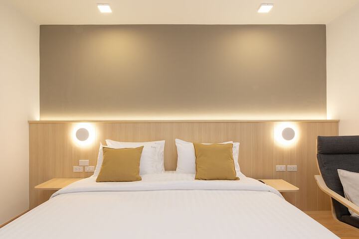Room 17 of 85