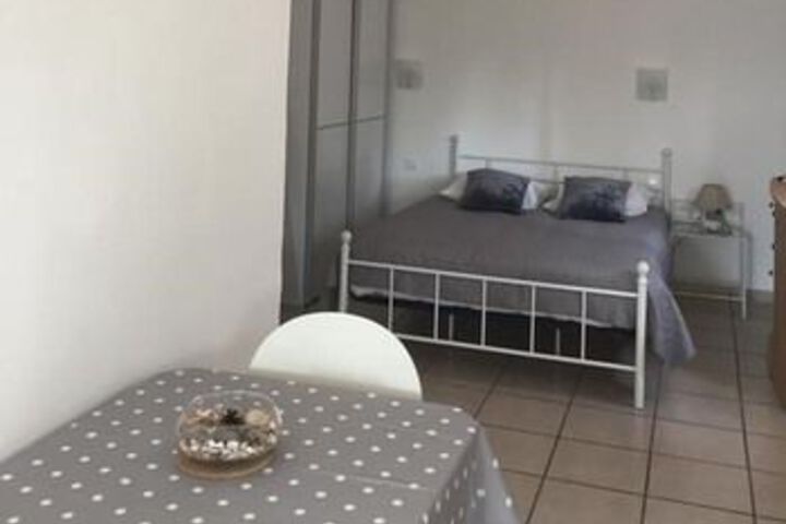 Room 36 of 60