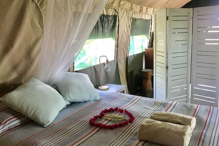 Room 12 of 27