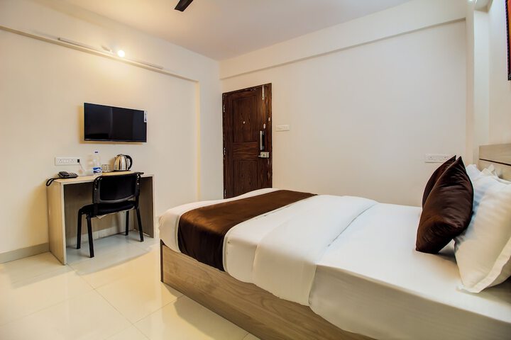 Room 21 of 43