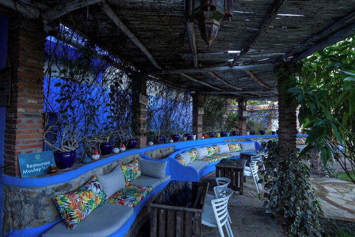 Dining 54 of 66