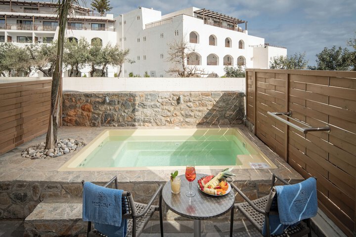 Terrace/Patio 128 of 133