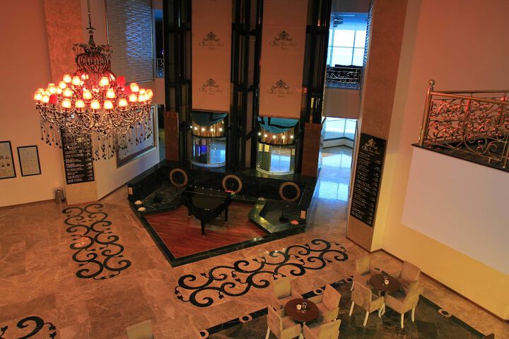 Hotel Interior 2 of 39