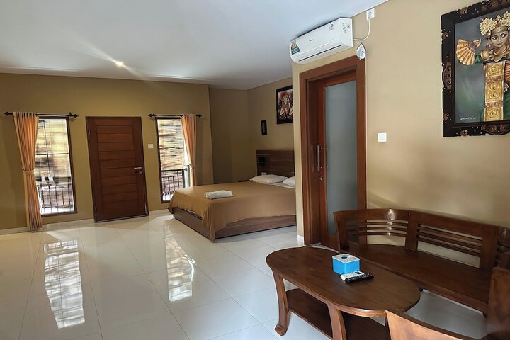 Room 26 of 63