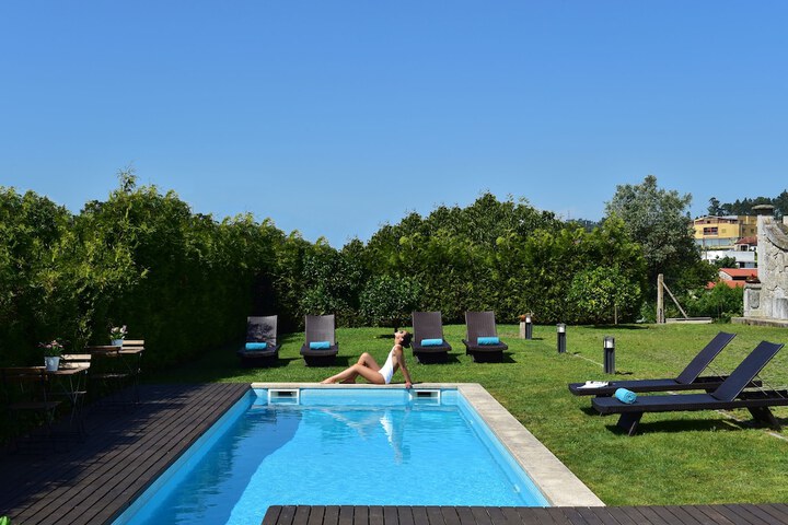 Pool Hotel