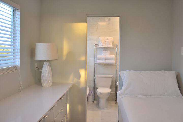 Room 91 of 236