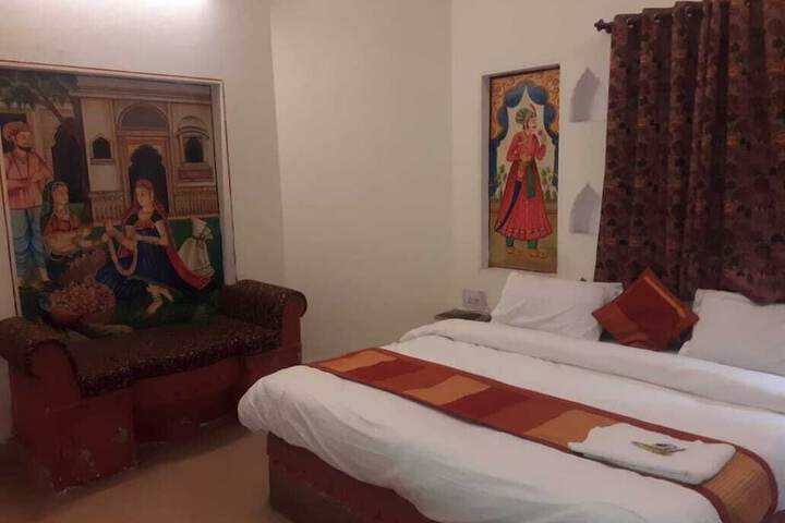 Room 15 of 47