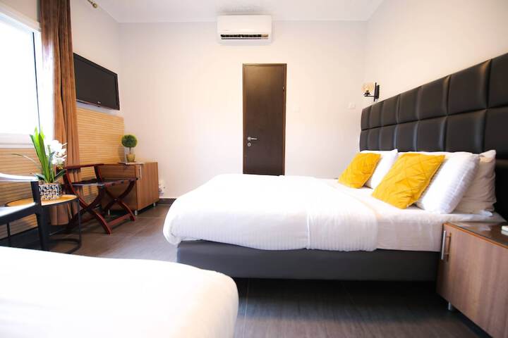 Room 21 of 71