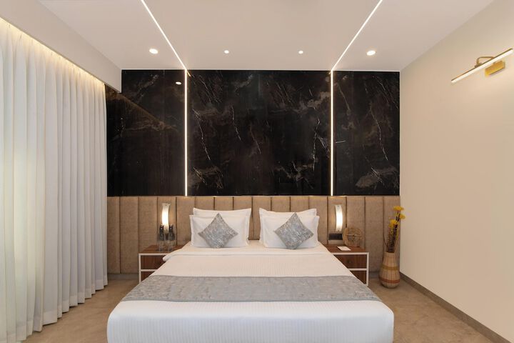 Room 16 of 72