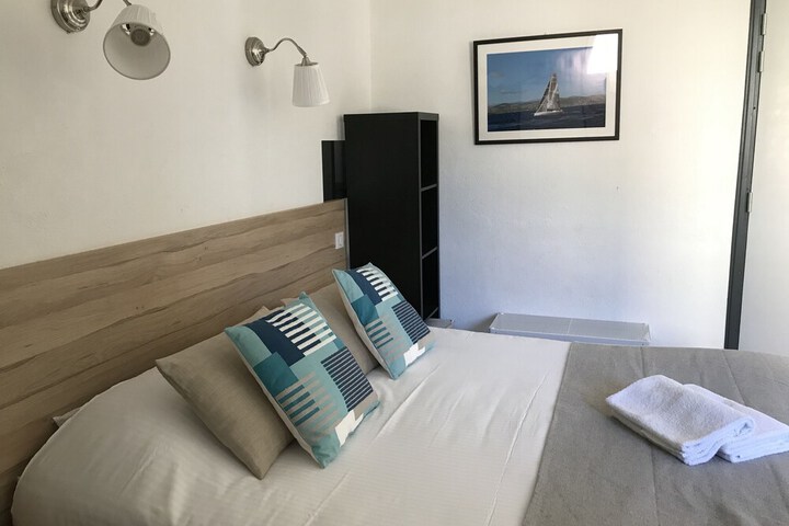 Room 4 of 57