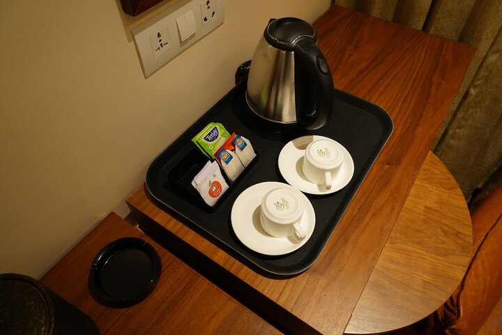 Breakfast/Coffee Service 53 of 87