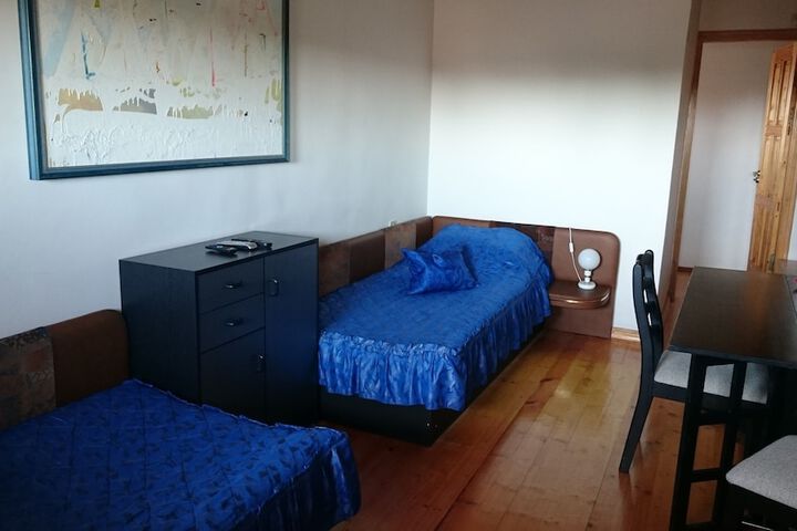 Room 9 of 45