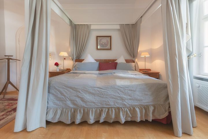 Room 40 of 97