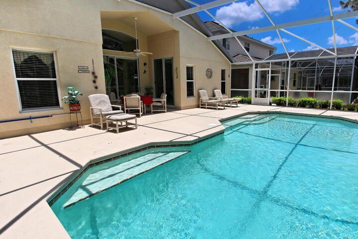 Pool 5 of 6