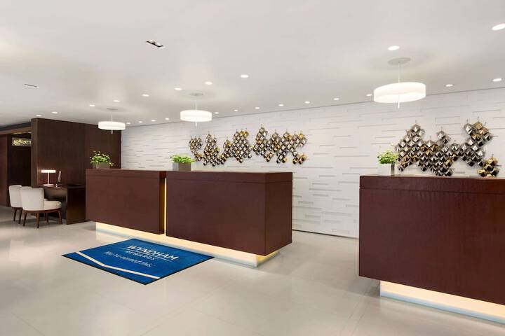 Guest Lobby