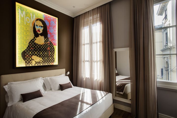 Room 14 of 50