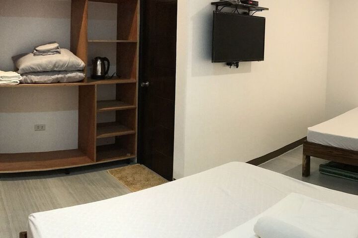 Room 3 of 45