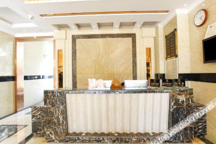 Hotel Interior 6 of 24