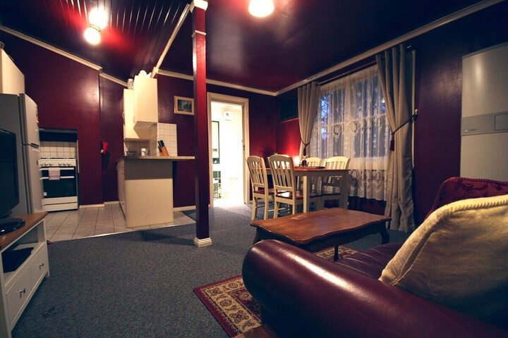 Room 12 of 26
