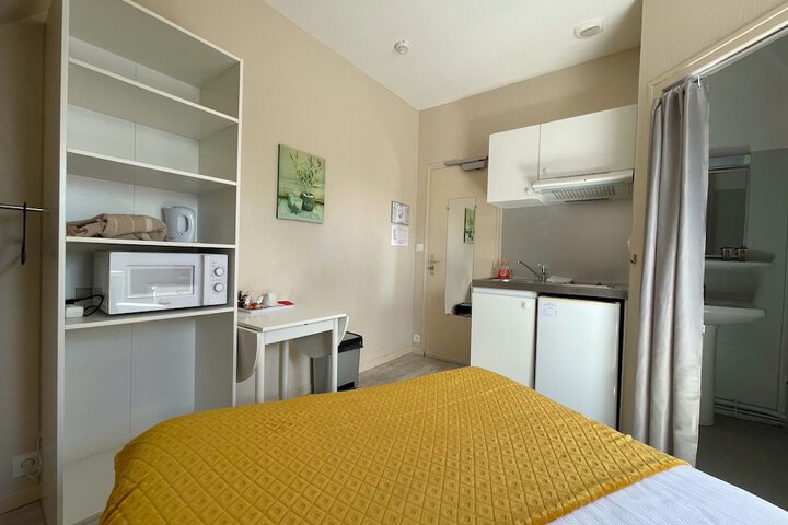 Room 43 of 75