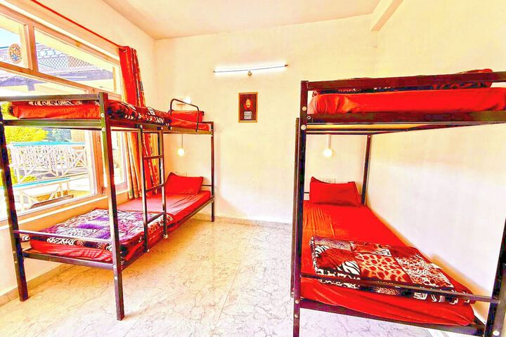 Room 7 of 46