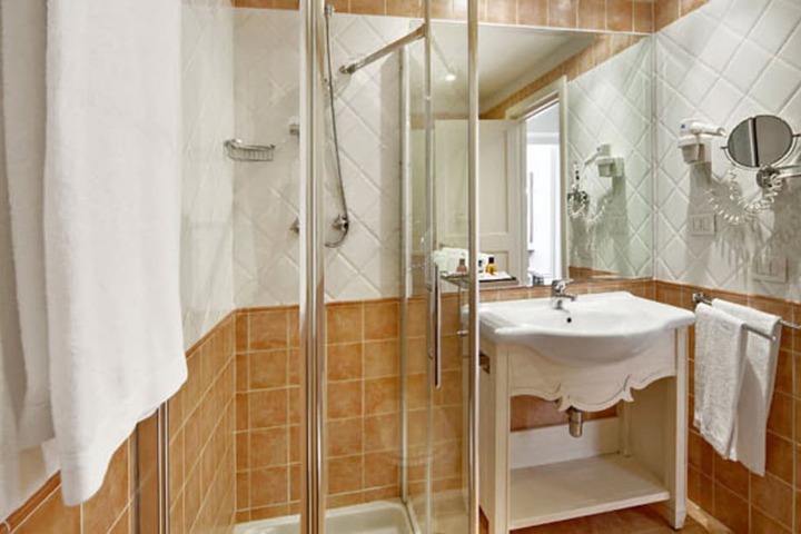 Clean Restrooms