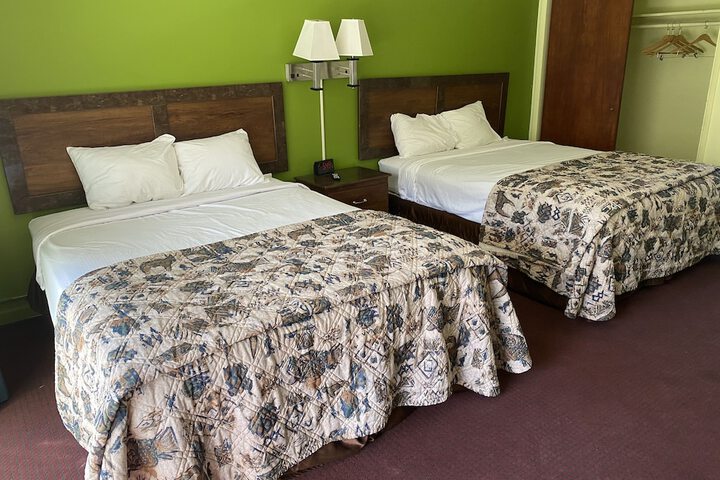 Room 11 of 31