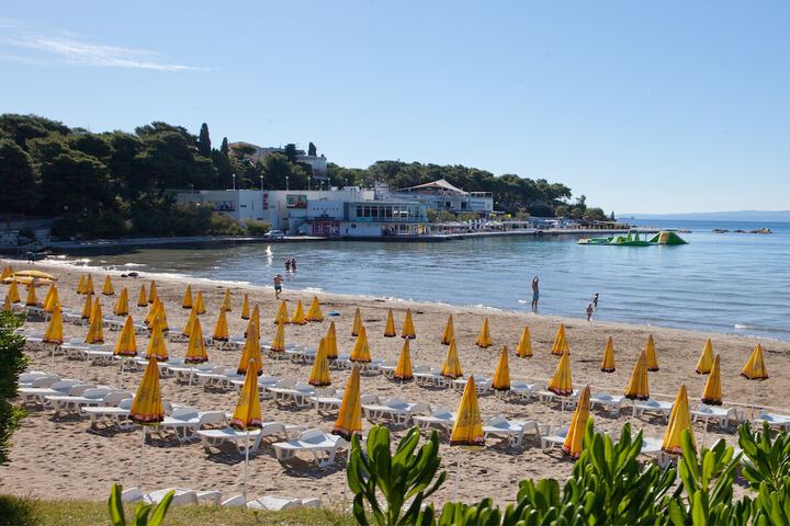 Beach 75 of 84
