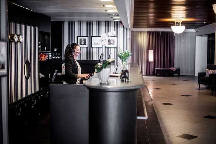 Lobby Entry