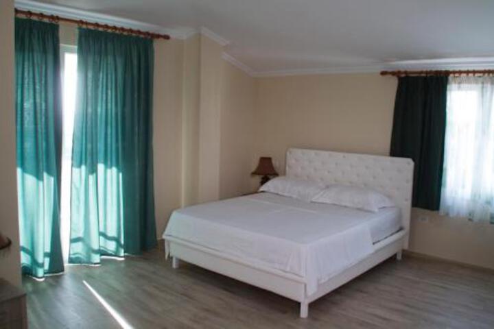 Hotel Korabi