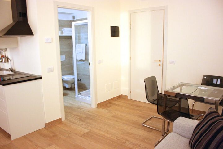 Room 11 of 47