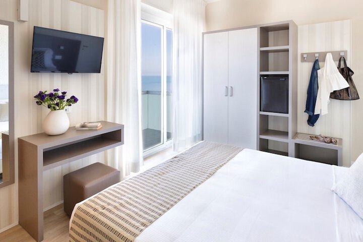 Room 20 of 139